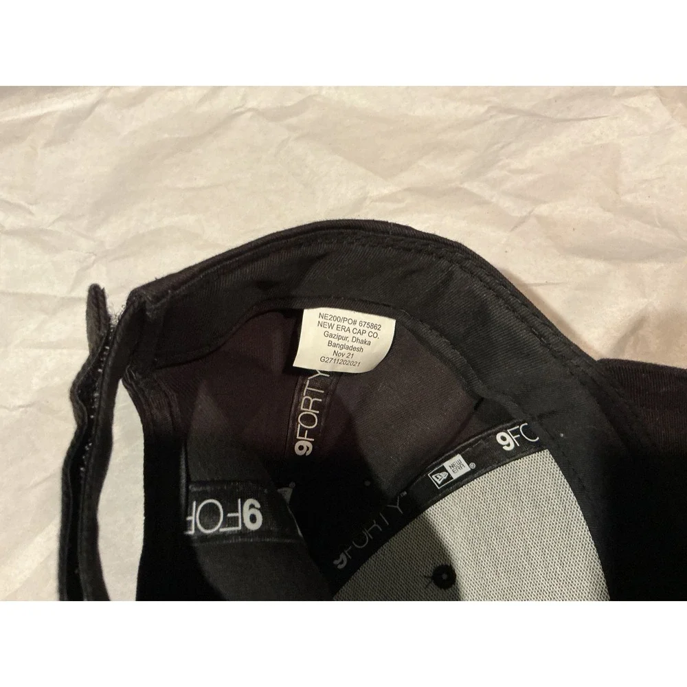 New Era 9FORTY Black‎ Adjustable Hat Mens Embroidered B Logo Baseball Cap